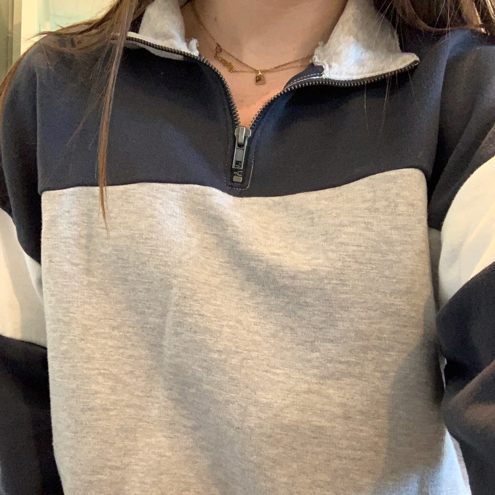American eagle pullover